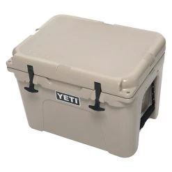 YETI Tundra 35 Tan 8 YETI Tundra 35 Tan -Outdoor Equipment 2 1001 yeti tundra 35 desert tan