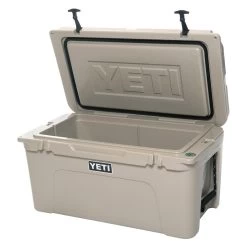 YETI Tundra 65 Tan -Outdoor Equipment 2 1001 yeti tundra 65 desert tan