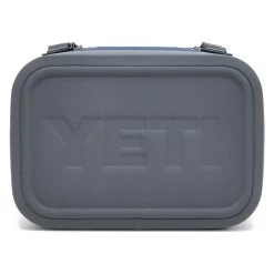 YETI Hopper Flip 8 Navy -Outdoor Equipment 3 1001 yeti hopper flip 8 navy